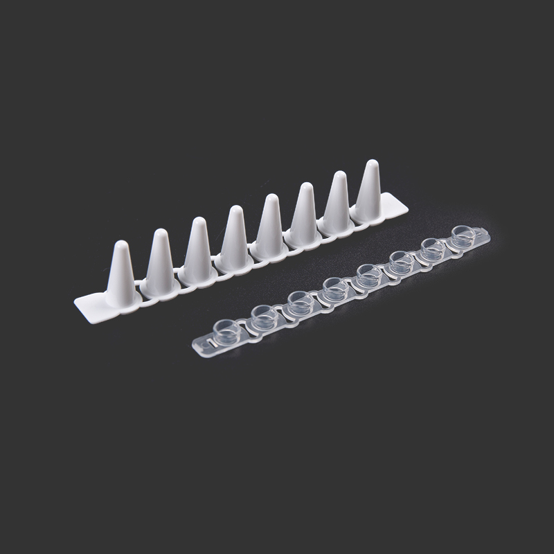 0,1 ml PCR 8-putken liuska